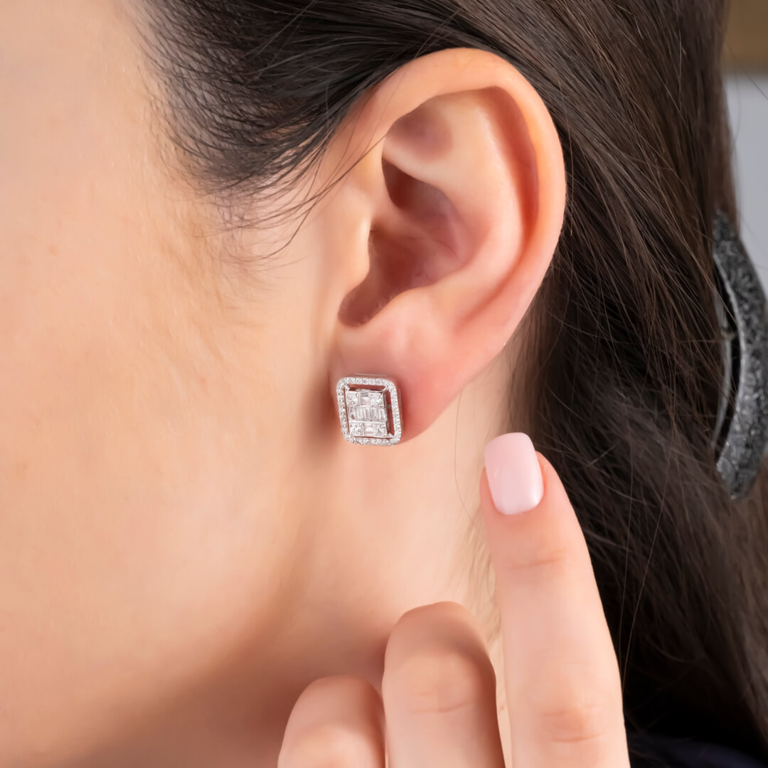 Başarı Kutlamalarında Hangi Pırlanta Modeli Tercih Edilmeli?